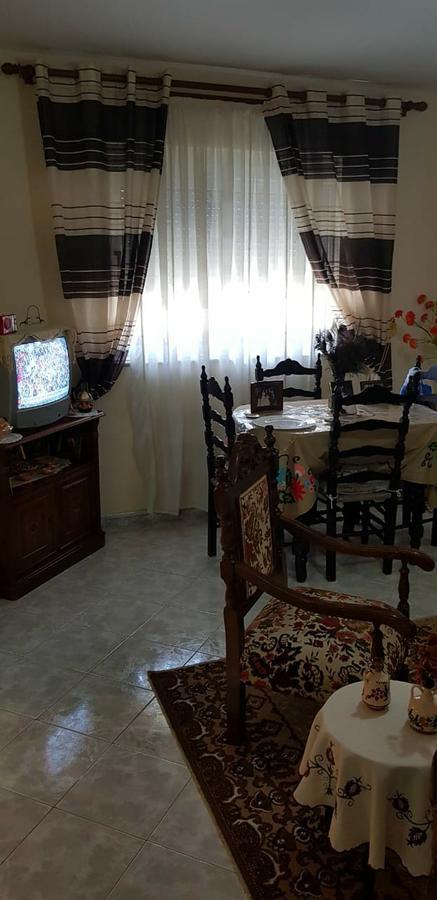 C&S Appartment Vlore Bagian luar foto