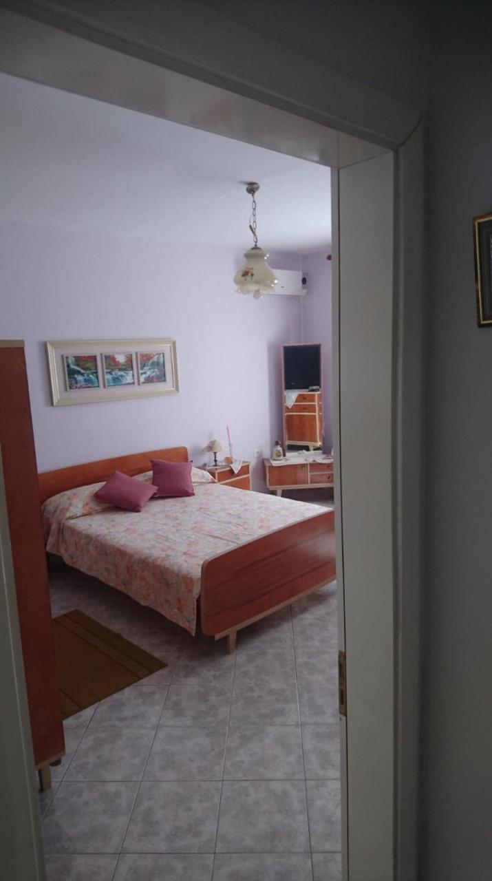 C&S Appartment Vlore Bagian luar foto